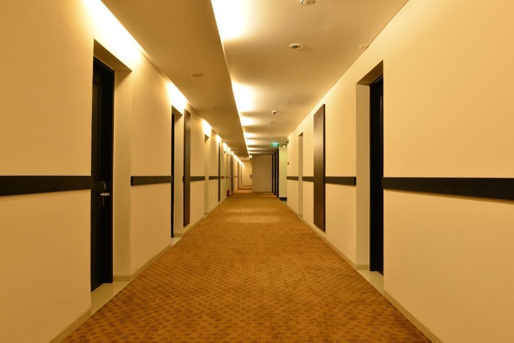 Emilia Hotel By Amazing - Παλεμπάνγκ Εξωτερικό φωτογραφία