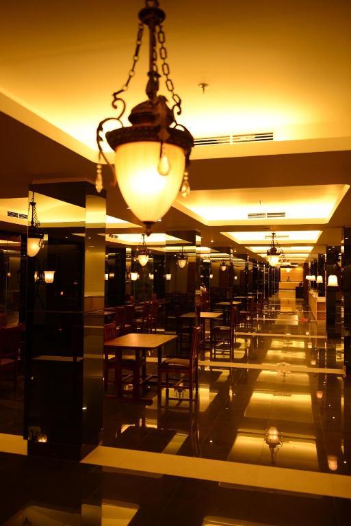 Emilia Hotel By Amazing - Παλεμπάνγκ Εξωτερικό φωτογραφία