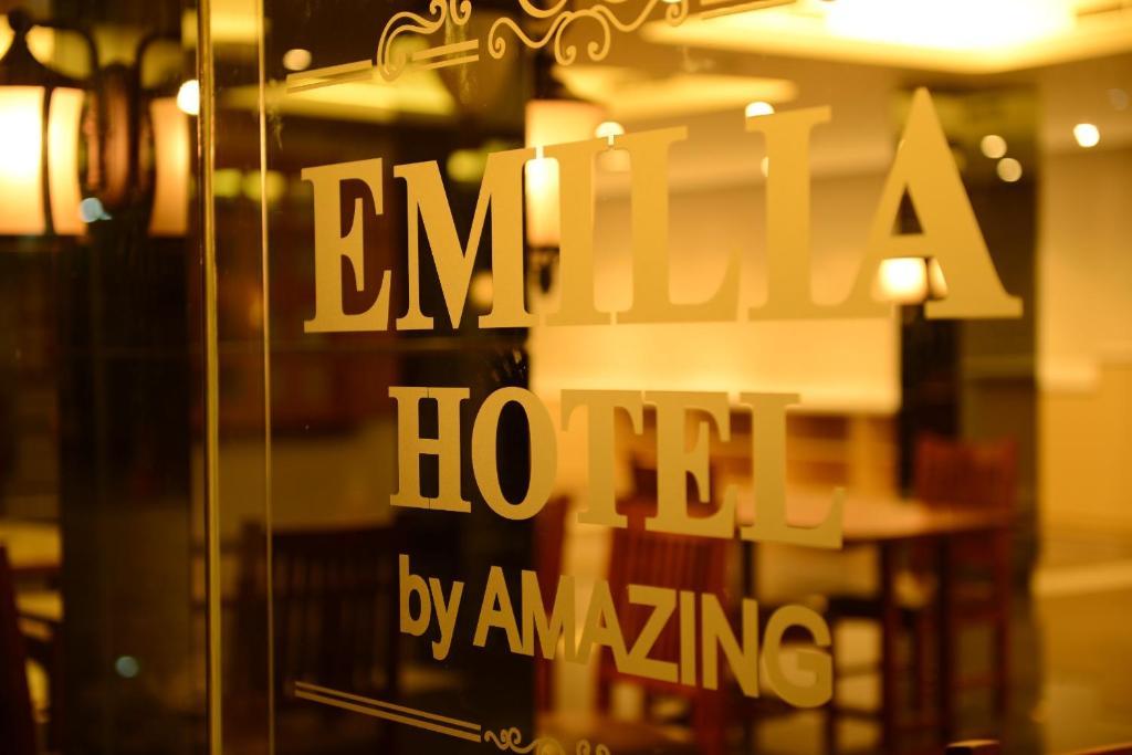 Emilia Hotel By Amazing - Παλεμπάνγκ Εξωτερικό φωτογραφία